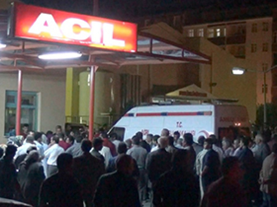 Ağrı'da Silahlı Kavga: 3 Ölü, 7 Yaralı 