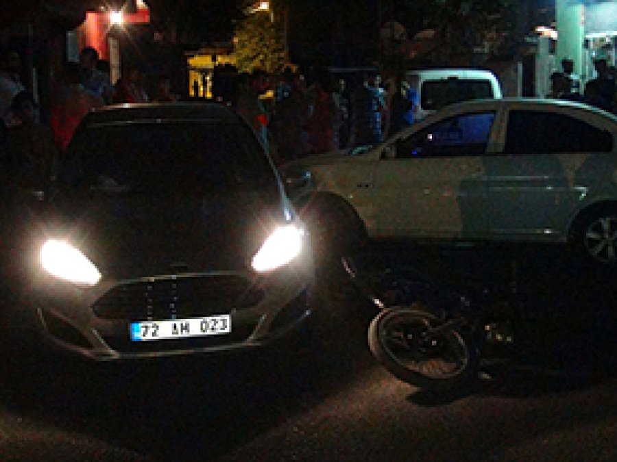 Zehir Tacirleri Kaza Yapınca Yakayı Ele Verdi