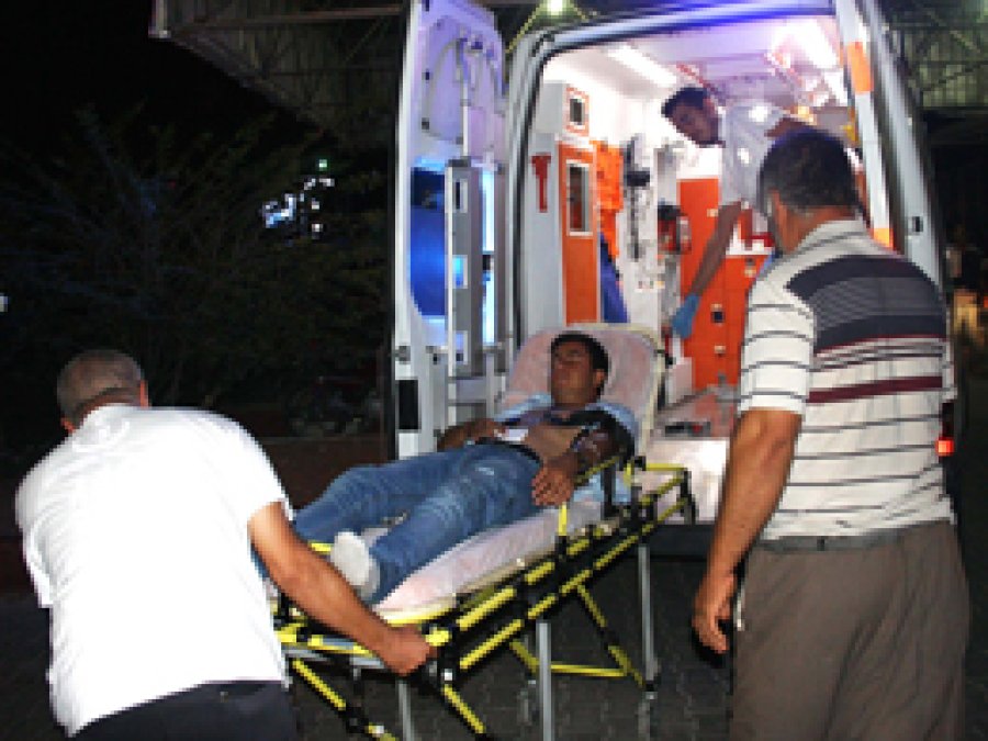 Tarsus'ta Gençlerin Üzerine Ateş Açıldı