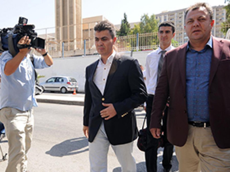 İzmir Emniyet Müdür Yardımcısı Teslim Oldu