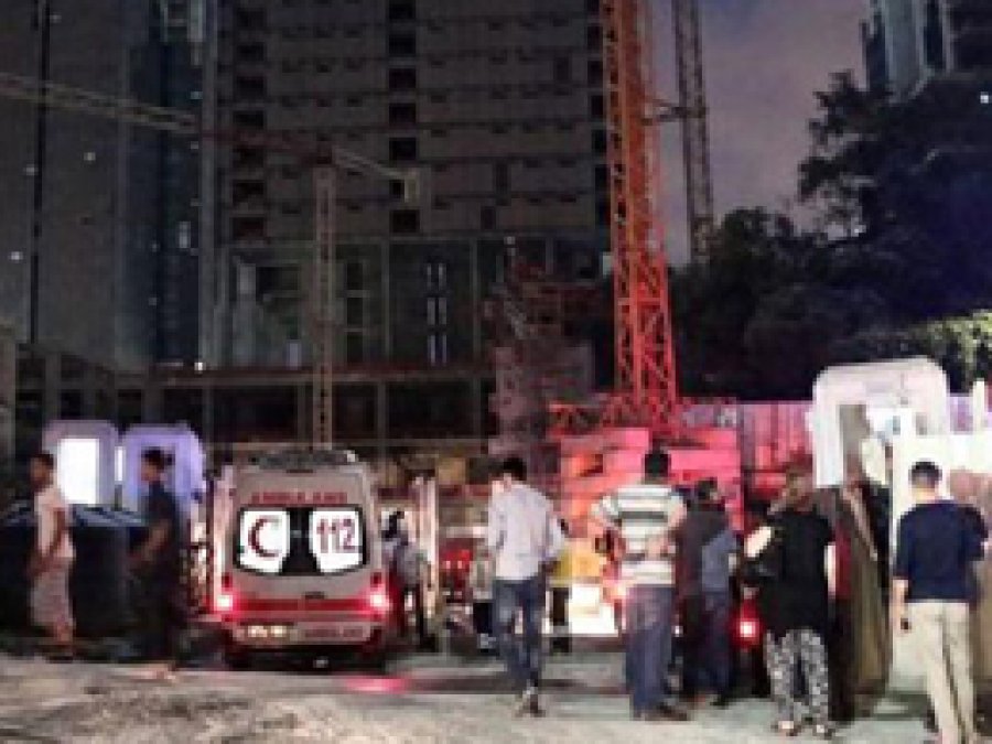 Yere Çakılan Asansörde Ölü Sayısı 8'e Çıktı