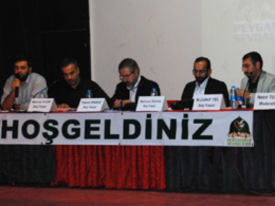 Aksaray'da 'Ümmetin Kanayan Yarası Filistin' Paneli