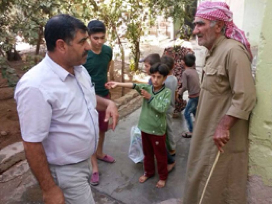 İmam Hatipliler Kobanili Ailelere Yardım Etti