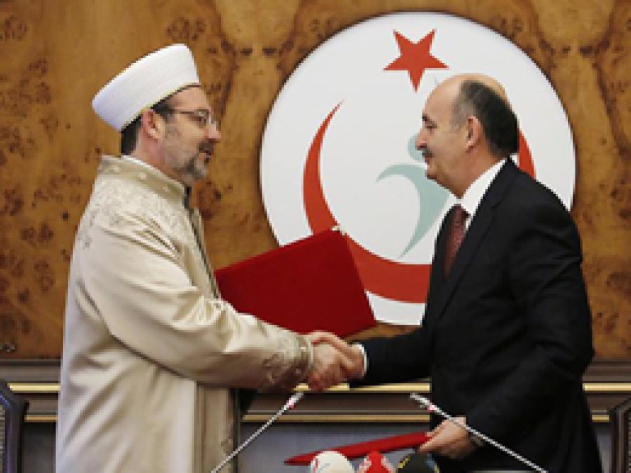 Hastanelerde 'imam dönemi' başlıyor