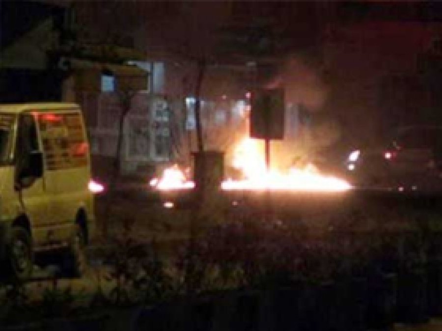 PKK'nin fırlattığı roket işyerine isabet etti