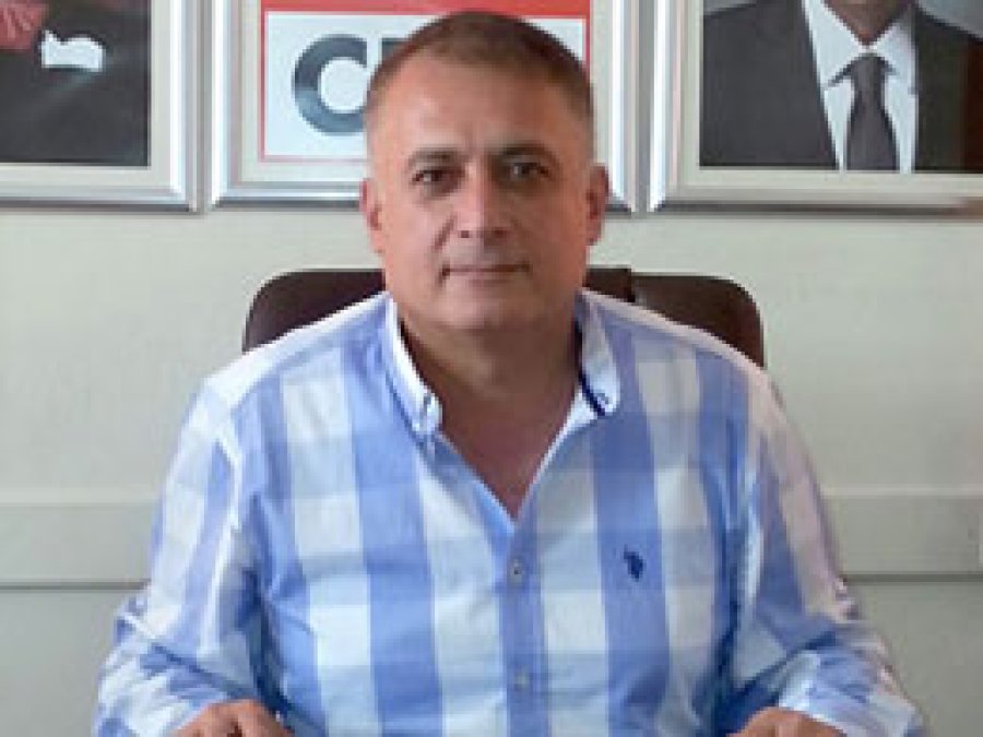 CHP Tarsus İlçe yönetimi görevden alındı