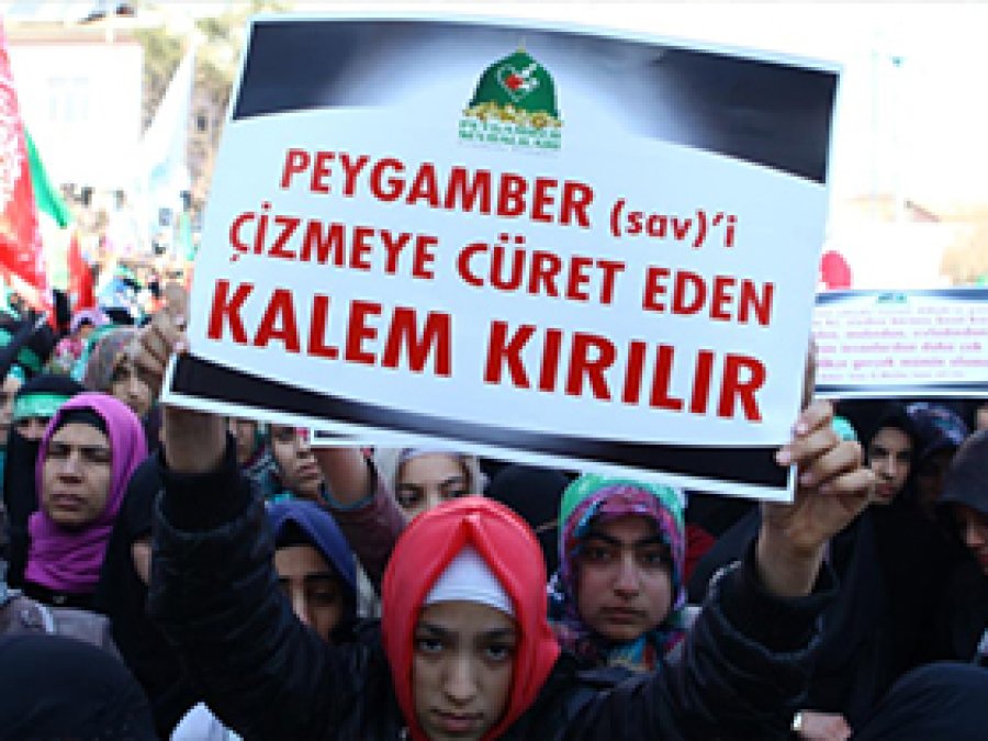 AA objektifinden 'Peygambere Saygı' mitingi