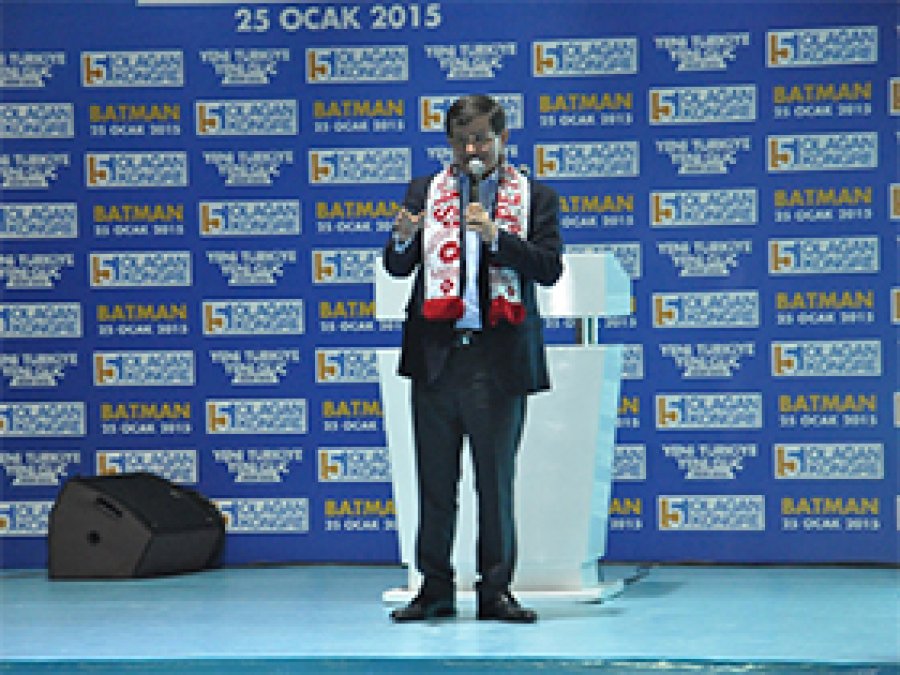 Davutoğlu Batman'da birlik mesajı verdi