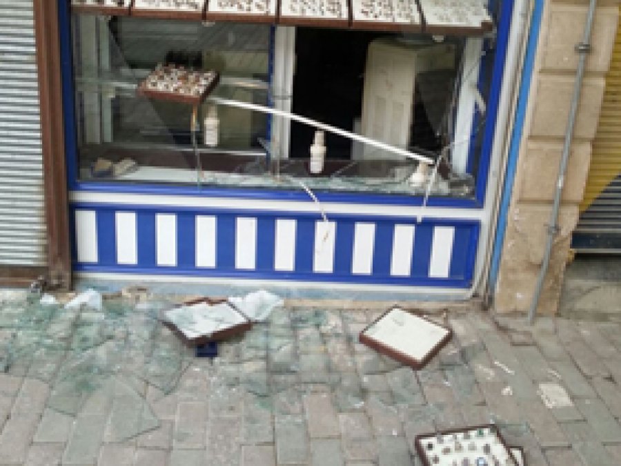 Midyat'ta bir gecede 13 işyerinde hırsızlık