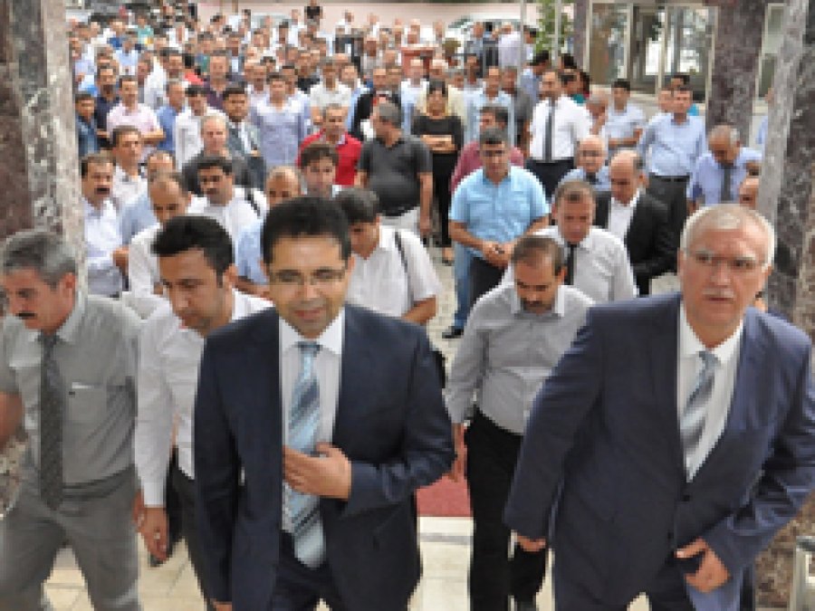 Telefona bakmadığı için görevden alındı iddiası
