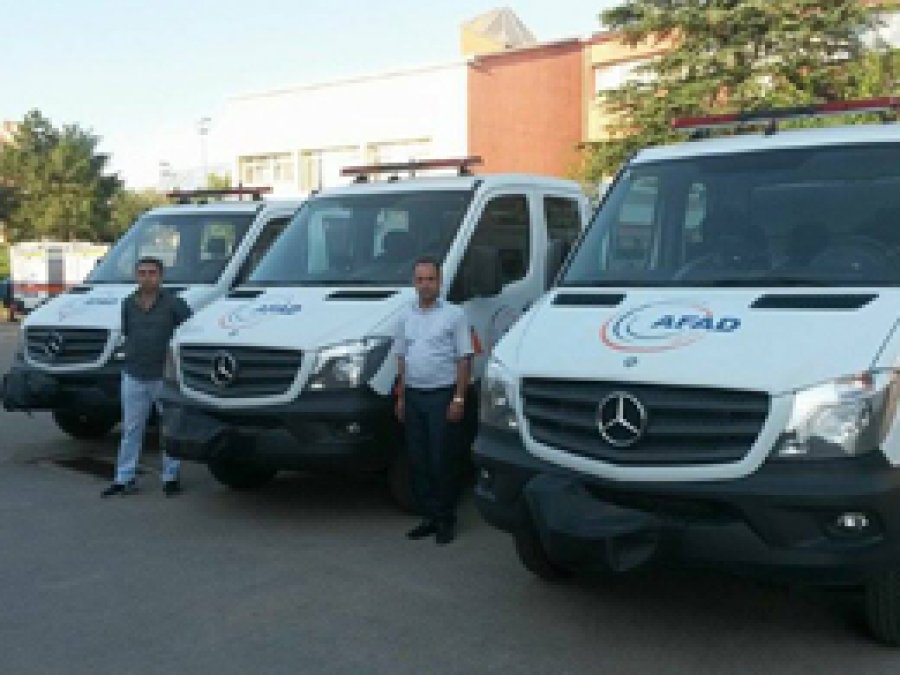 Diyarbakır AFAD'a üç yeni araç