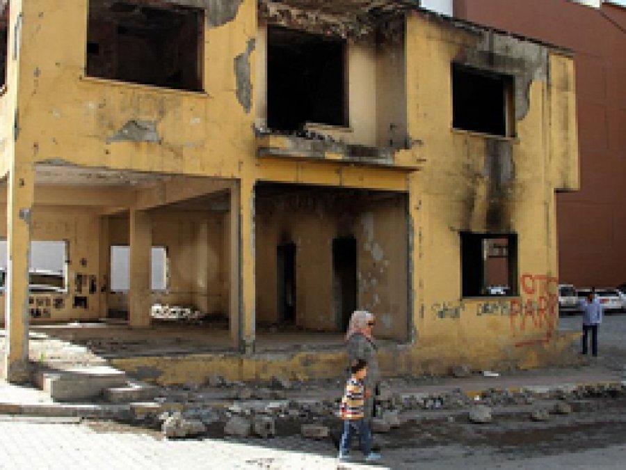 '6-7 Ekim'de yaşanan vahşet unutulmayacak'