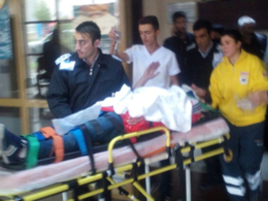 Solhan'da trafik kazası:  2 yaralı