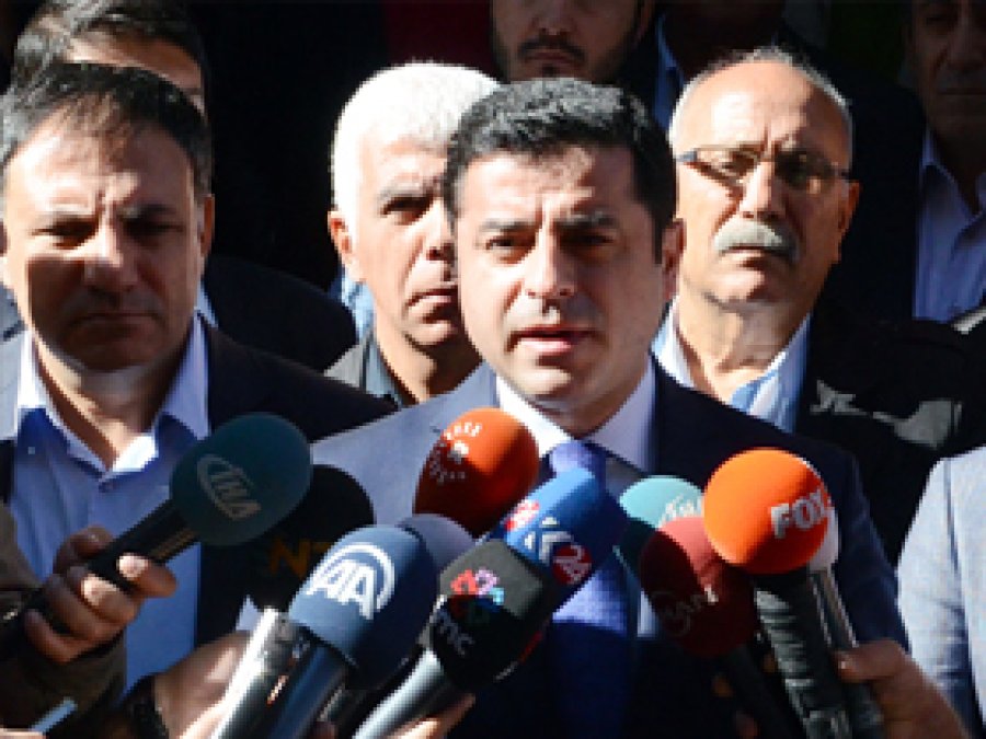 Demirtaş, katliamdan devleti sorumlu tuttu