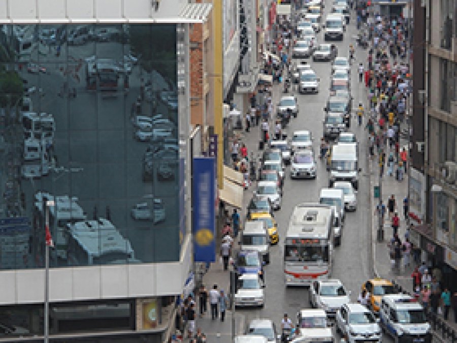 Adana'nın trafik güvenliği masaya yatırıldı