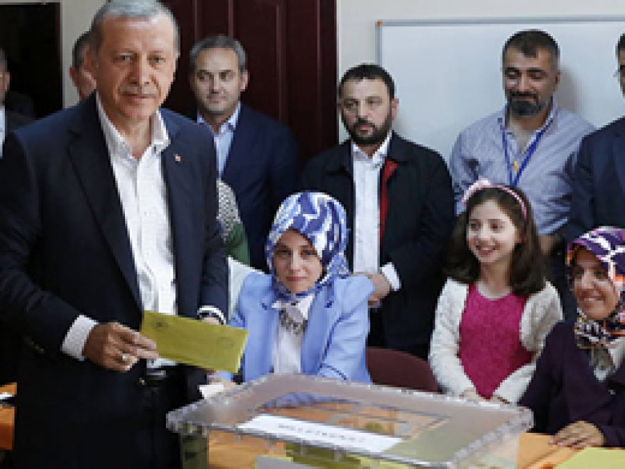 Cumhurbaşkanı Erdoğan oyunu kullandı