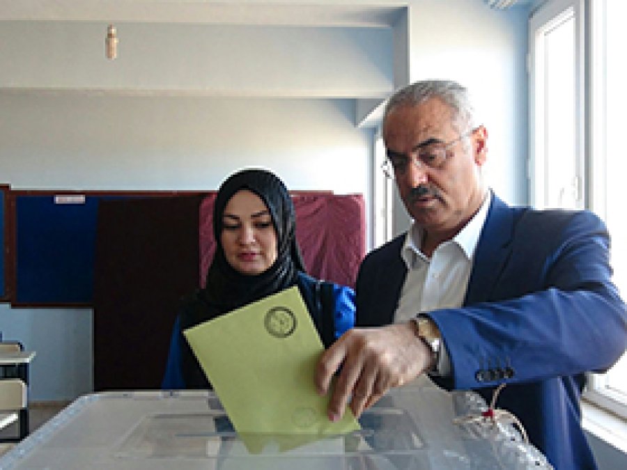 AK Partili Çelik: Kırsalda sıkıntılar var