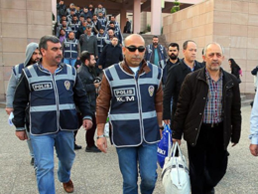 FETÖ operasyonunda 17 tutuklama