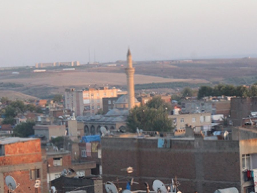 Diyarbakır'da 4 camide ibadet yapılamıyor