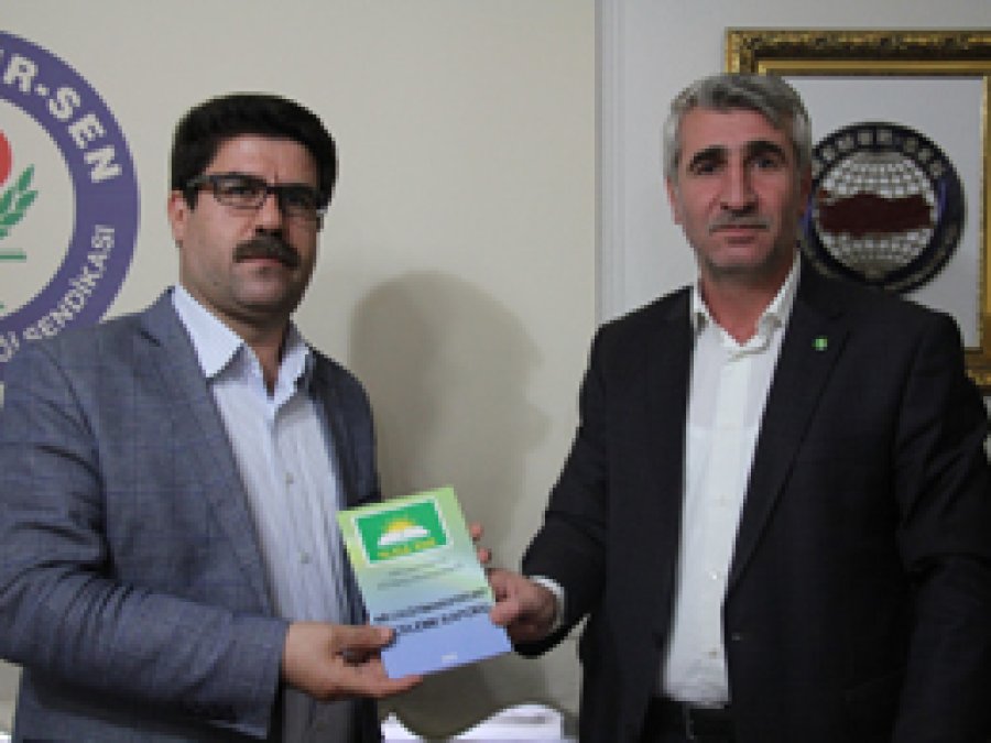 Şanlıurfa HÜDA-PAR' dan Eğitim Bir Sen'e ziyaret