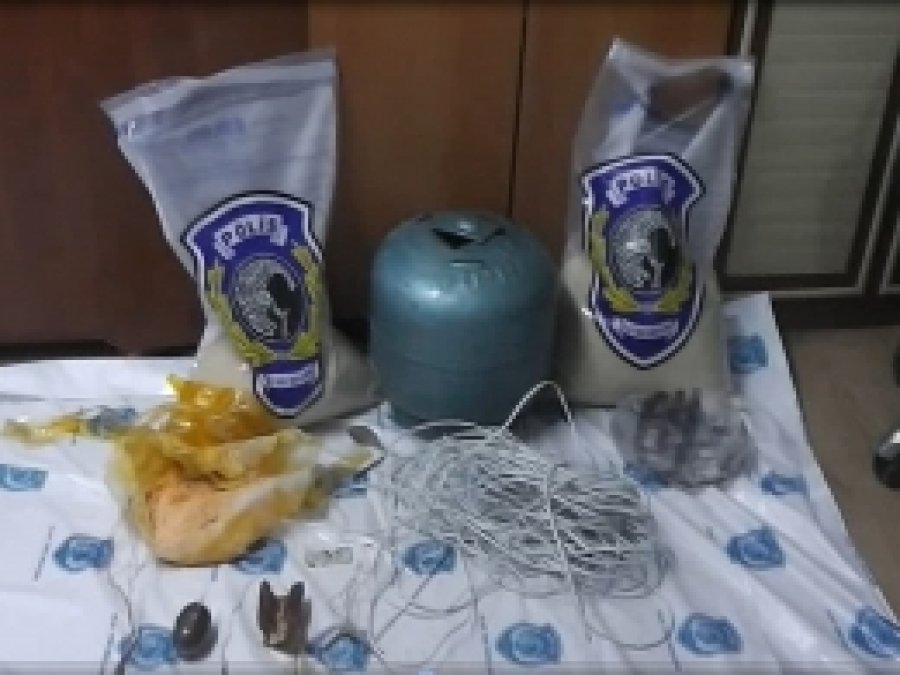 Van'da el yapımı patlayıcı ele geçirildi