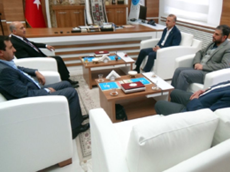 HÜDA PAR Batman teşkilatından rektöre ziyaret