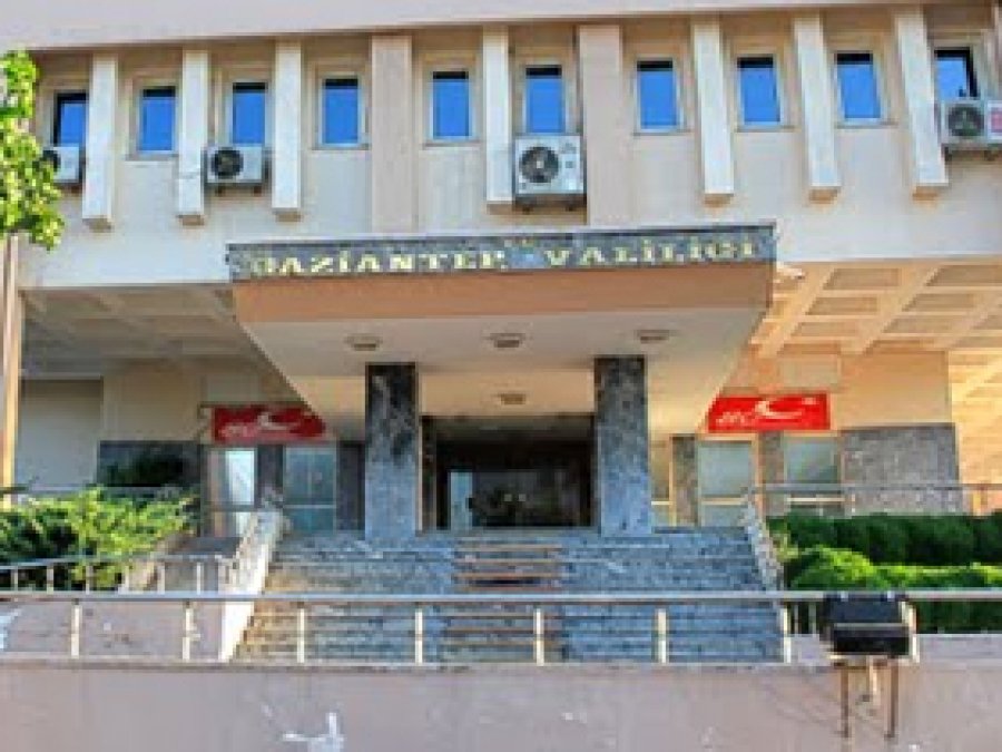 Antep'te 17 ton kaçak çay yakalandı