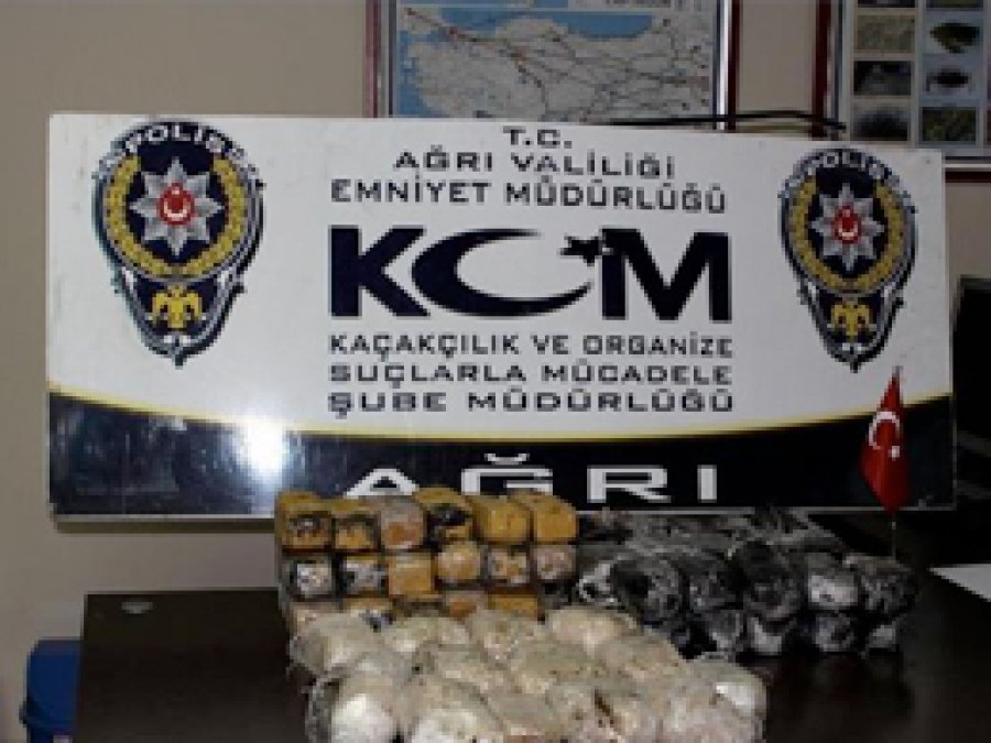 Ağrı'da 135 kilogram eroin yakalandı