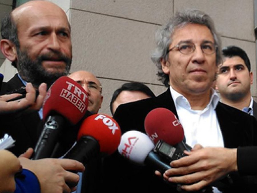 Can Dündar ve Erdem Gül'e tutuklama istemi