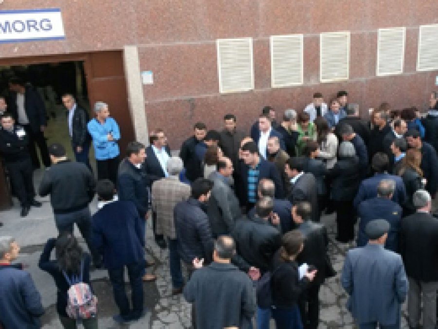 Elçi'nin cenazesi otopsi için bekletiliyor