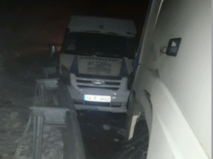 Doğubayazıt'ta  zincirleme kaza: 1 yaralı