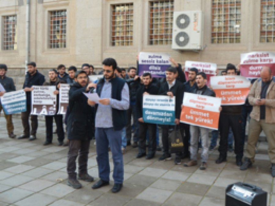 Müslüman Hanımlar Topluluğu'na saldırı kınandı