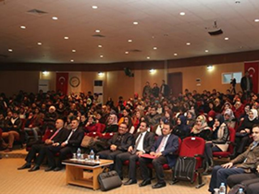 Iğdır'da 'Gençlik ve Medya' konferansı  