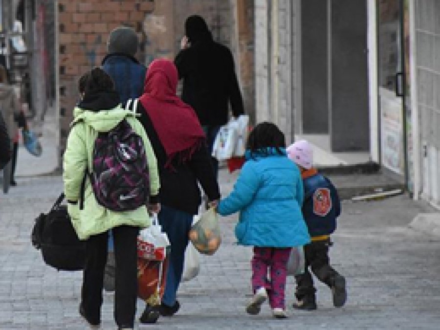 Nusaybin'de ailelerin göçü sürüyor