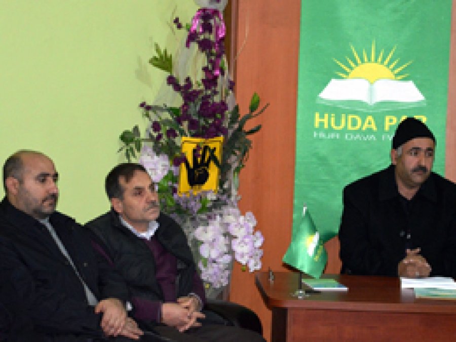Bitlis HÜDA PAR'dan 'Kardeşlik Hukuku' semineri
