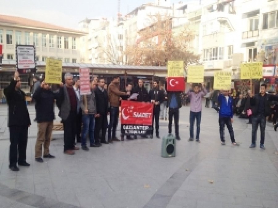 'Noel kutlamaları kimliksizleştirme projesidir'