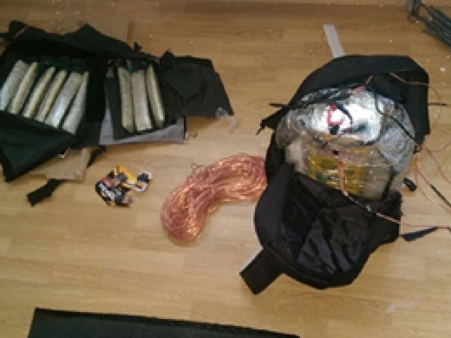 Ankara'da iki canlı bomba yakalandı