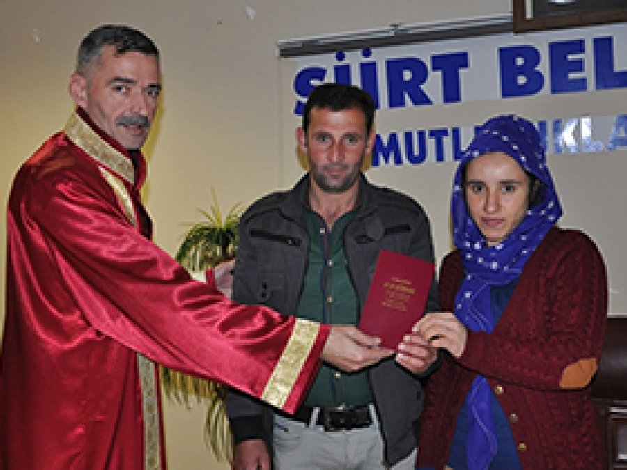 Siirt'te 2015 yılında bin 140 resmi nikâh kıyıldı