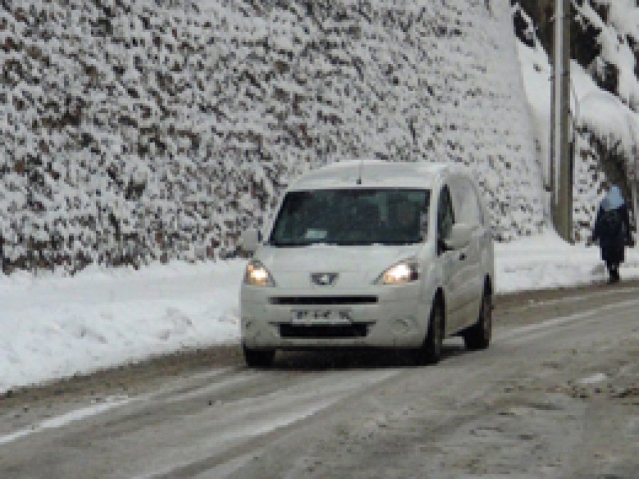 Bitlis'te 250 köy yolu ulaşıma kapandı