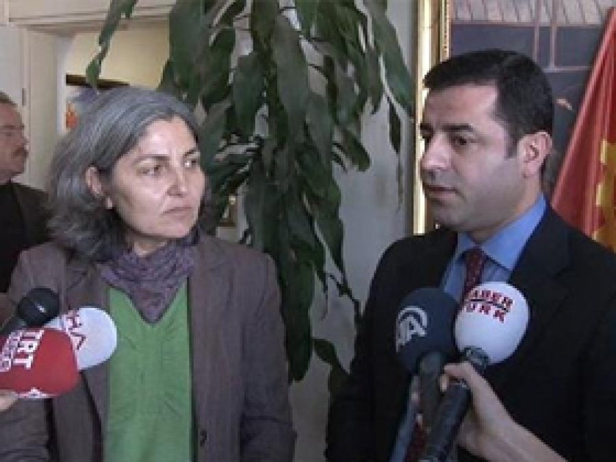 Demirtaş: En kalabalık heyet İmralı'da