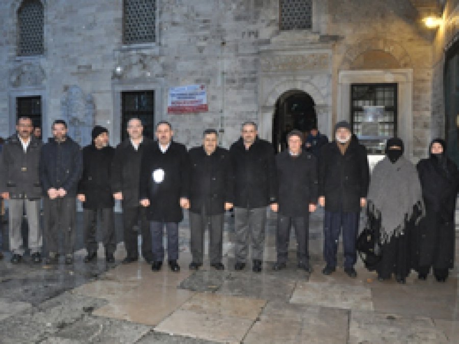 HÜDA PAR yönetimi sabah namazında buluştu