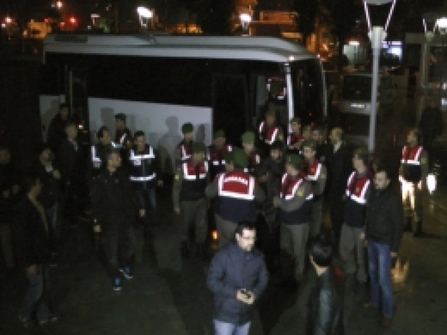 Katil zanlıları farklı cezaevlerine gönderildi