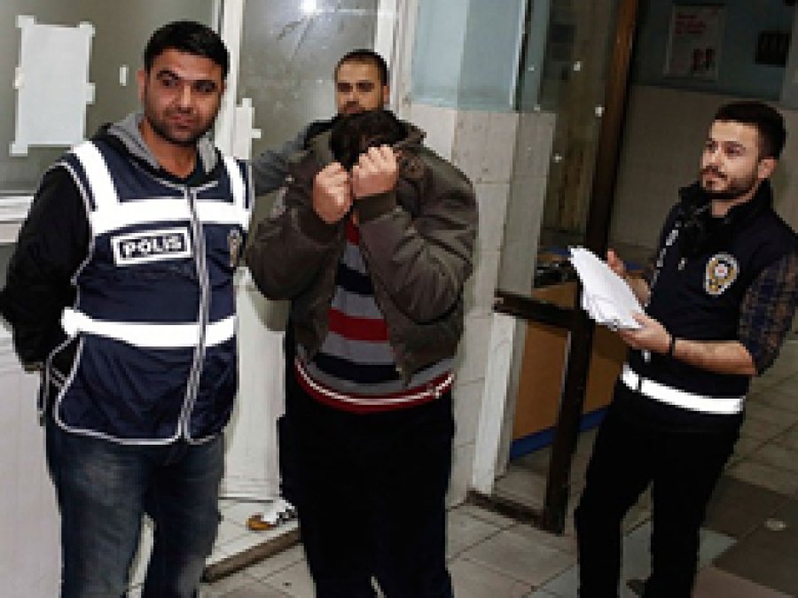 9 Polis mahkemeye sevk edildi