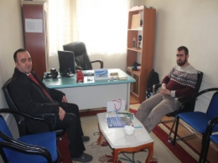 'Gazeteciler, toplumun gözü ve kulağıdır'