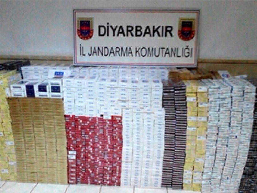Diyarbakır'da kaçak sigara yakalandı