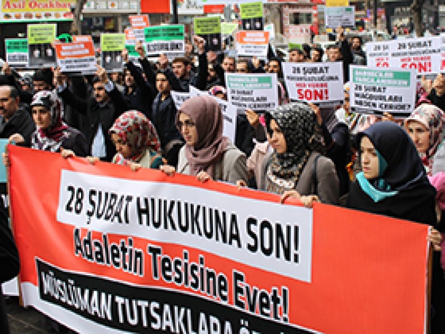 'Mağdurlar hala cezaevlerinde yaşıyor'