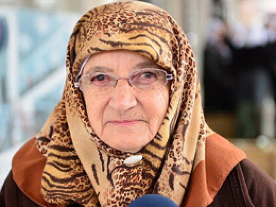 Annelerden silah bırakma çağrısına destek