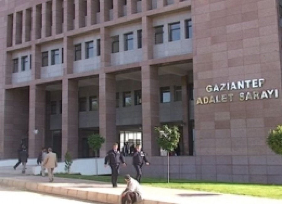 Ev Sahibi-kiracı Olayı Davasında 4 Tahliye