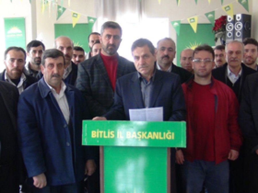 Bitlis HÜDA PAR Halepçe katliamını kınadı