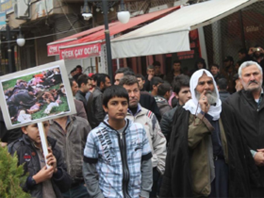 'Yasinlerimiz, Habibi Neccar oldu'